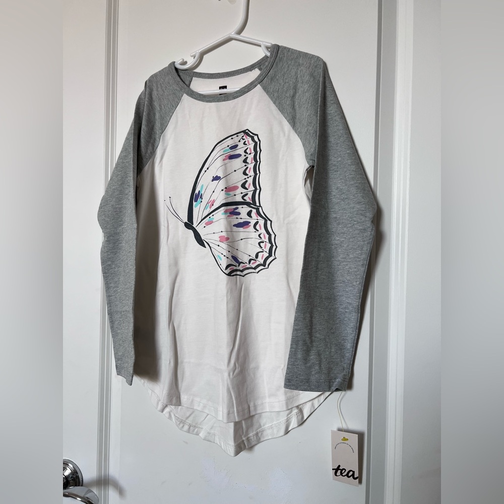 NWT Tea Collection Butterfly Top
Size 8
